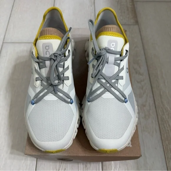 On Cloud X 3 AD Sneaker Ice Ultramarine Women's Size 8 - Picture 2 of 8